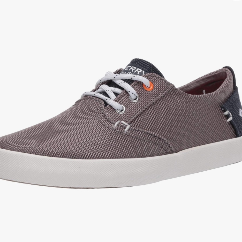 Kids Uni-sex Sperry Sneakers NWT